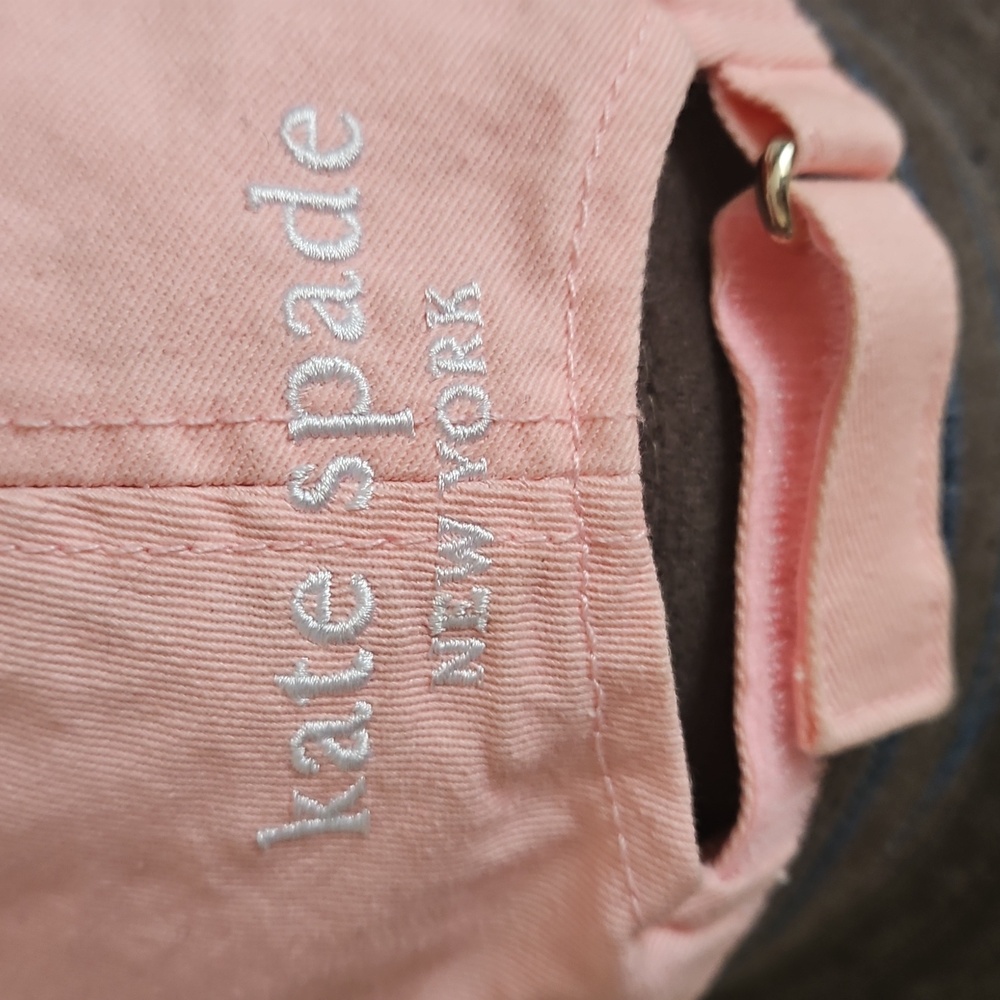 Kate Spade Hat. - Picture 9 of 11